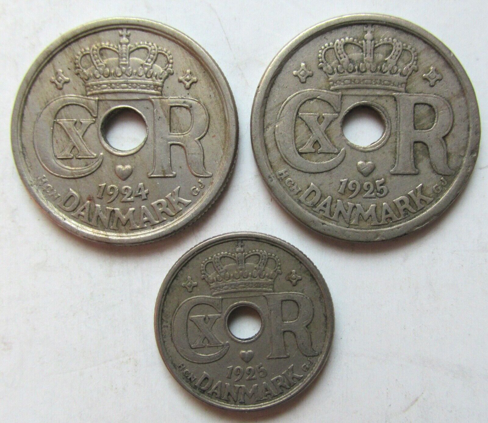 Denmark 1924 & 1925 Copper-nickel 25 Ore And 1925 Copper-nickel 10 Ore